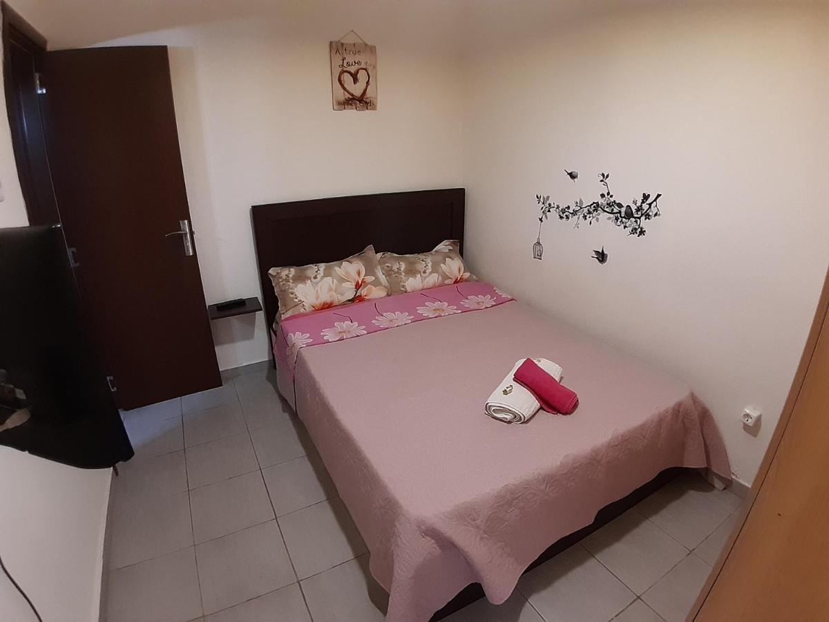Kosta's 1 Apartment
